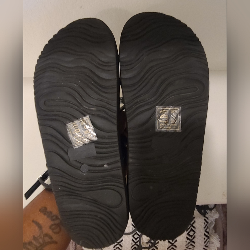 Fashion Nova Strappy Black and Silver Sandals - Picture 3 of 3
